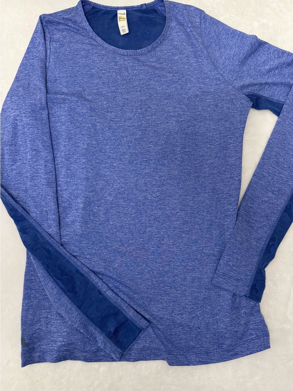 Lole Women's Long Sleeve Tee in Heathered Blue with Navy Accents